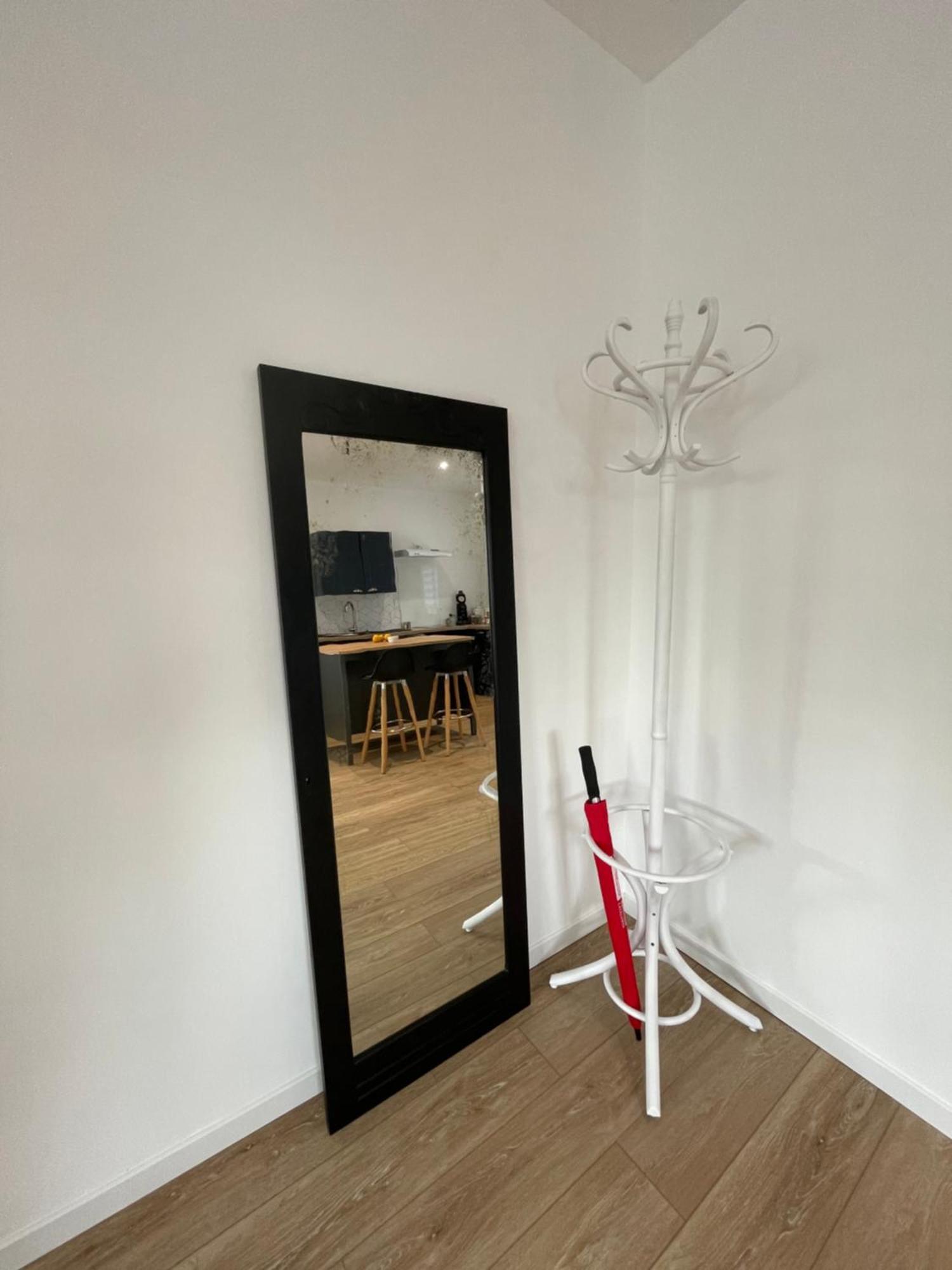 Banting Room Dury  Eksteriør billede